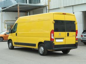 Peugeot Boxer  2.0 BlueHDi 