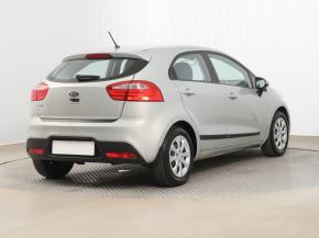 Kia Rio  1.4 CVVT 