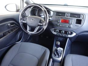 Kia Rio  1.4 CVVT 