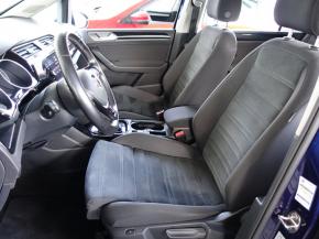 Volkswagen Touran  1.5 TSI Highline 