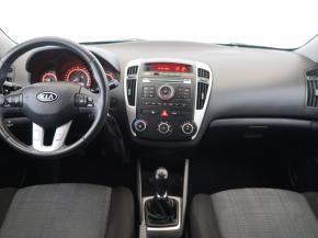 Kia Ceed  1.4 CVVT 