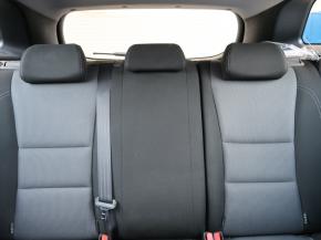 Hyundai i30  1.6 MPI 