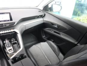 Peugeot 5008  1.5 BlueHDi 