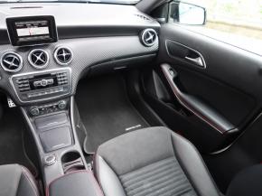 Mercedes-Benz A  A 200 CDI AMG Line 