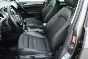 Volkswagen Golf  2.0 TDI 