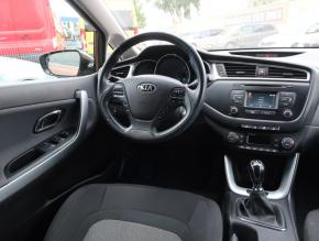 Kia Ceed  1.6 GDI 