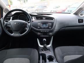 Kia Ceed  1.6 GDI 