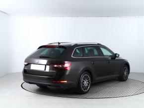 Škoda Superb  2.0 TDI 