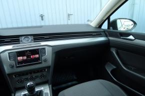 Volkswagen Passat  2.0 TDI 