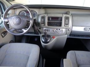 Renault Trafic  2.5 dCi 