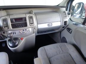 Renault Trafic  2.5 dCi 