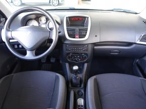 Peugeot 206  1.1 i + 