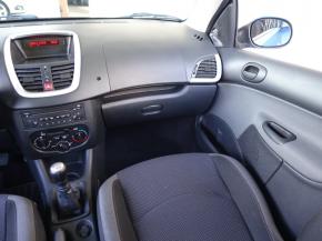 Peugeot 206  1.1 i + 