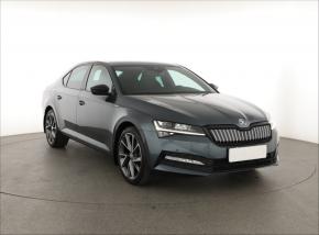 Škoda Superb  iV 1.4 TSI PHEV Sportline 