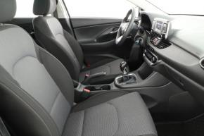 Hyundai i30  1.6 CRDi 