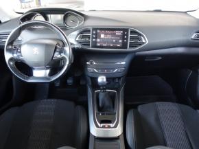 Peugeot 308  1.2 PureTech Allure 