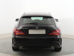 Mercedes-Benz CLA  200 CDI 