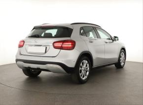 Mercedes-Benz GLA  GLA 200d 4MATIC 