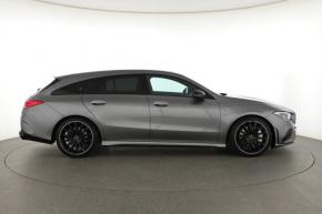 Mercedes-Benz CLA  35 AMG AMG Paket 