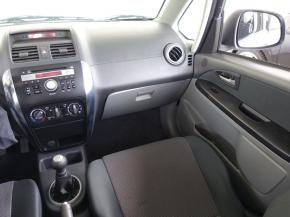 Suzuki SX4  1.5 i 