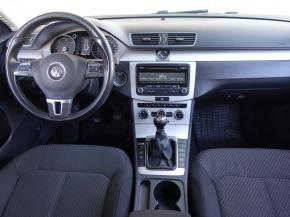 Volkswagen Passat  2.0 TDI 