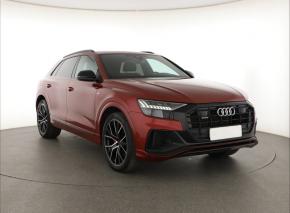 Audi Q8  55 TFSI S-Line 