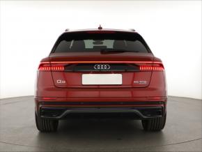 Audi Q8  55 TFSI S-Line 