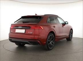 Audi Q8  55 TFSI S-Line 