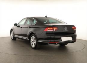 Volkswagen Passat  2.0 TDI Elegance 