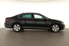 Volkswagen Passat  2.0 TDI Elegance 