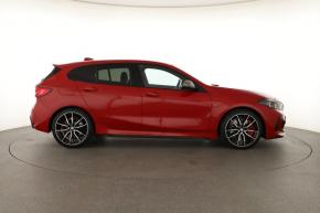 BMW 1  M135i xDrive M Performance