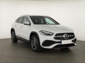 Mercedes-Benz GLA  GLA 250e AMG Line 