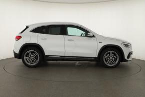 Mercedes-Benz GLA  GLA 250e AMG Line 