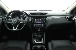 Nissan Qashqai  1.3 DIG-T N-Connecta 