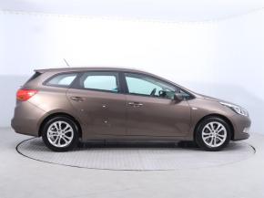 Kia Ceed  1.4 CVVT 