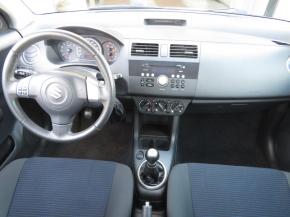 Suzuki Swift  1.3 