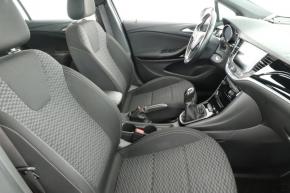 Opel Astra  1.6 BiCDTI 