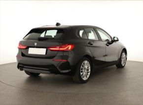 BMW 1  118i 