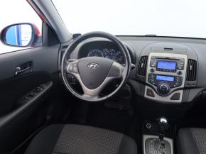 Hyundai i30  1.6 CVVT Comfort 