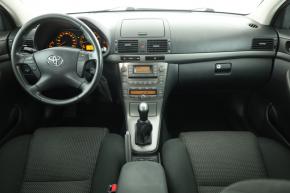 Toyota Avensis  2.0 Executive 