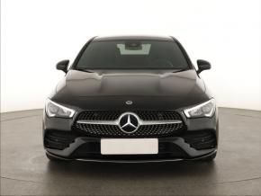 Mercedes-Benz CLA  200 AMG Paket 