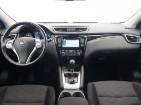 Nissan Qashqai  1.2 DIG-T 