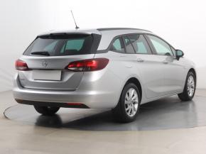 Opel Astra  1.2 Turbo 