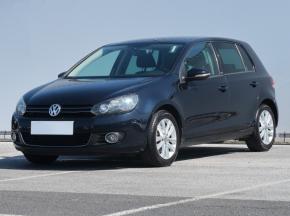 Volkswagen Golf  1.2 TSI 