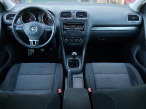 Volkswagen Golf  1.2 TSI 