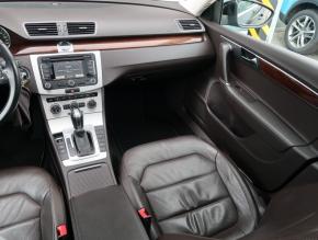 Volkswagen Passat  2.0 TDI 