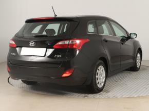 Hyundai i30  1.6 MPI 