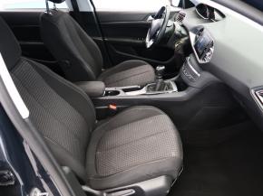 Peugeot 308  1.2 PureTech 