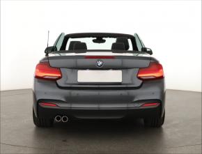 BMW 2  220 i 