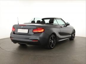 BMW 2  220 i 